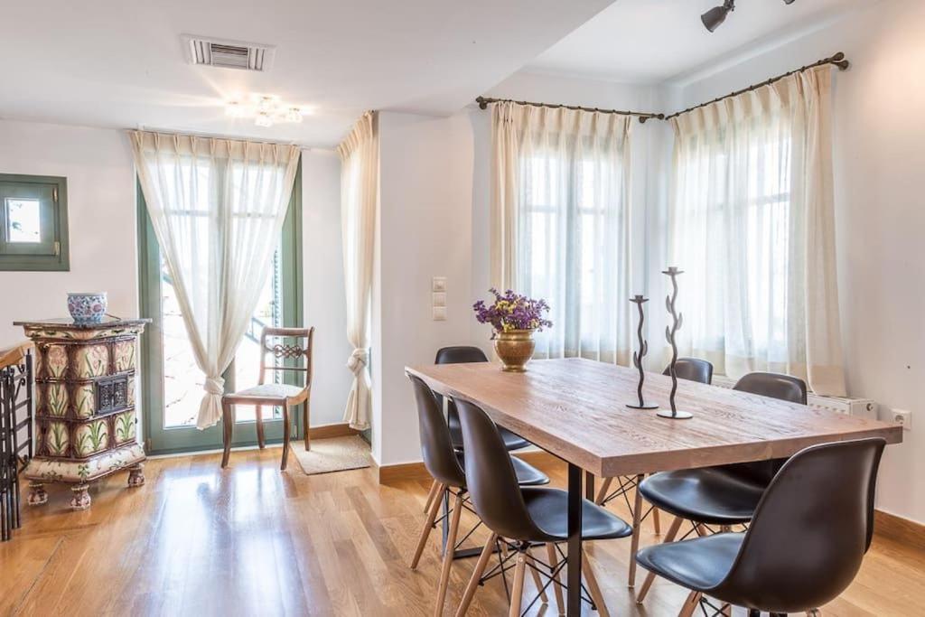 Aristocratic Home Under Acropolis أثينا المظهر الخارجي الصورة